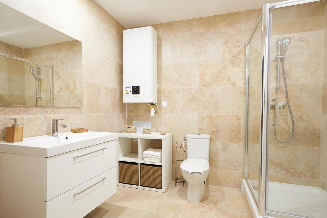 Paul Riquet 1609 Center Residences Apartment *