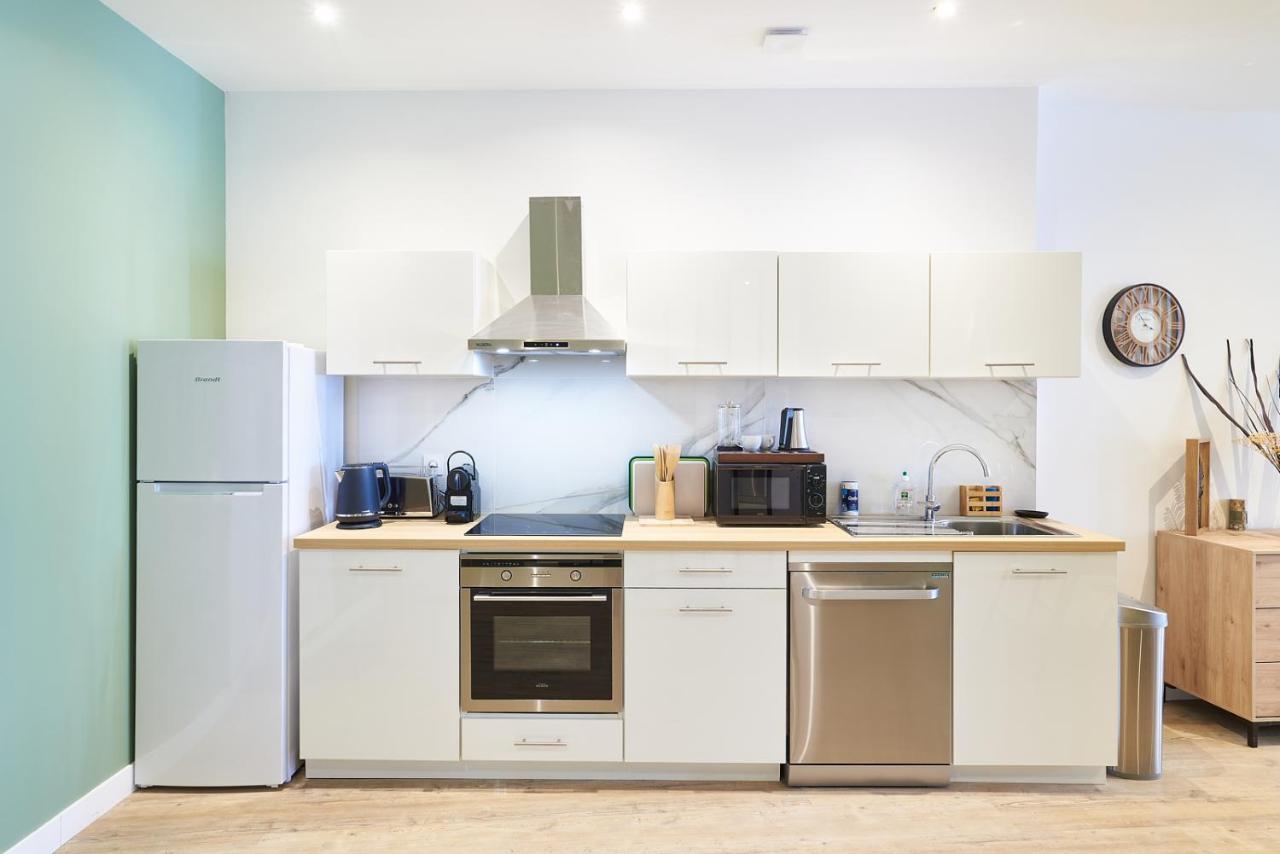Paul Riquet 1609 Center Residences Apartment *