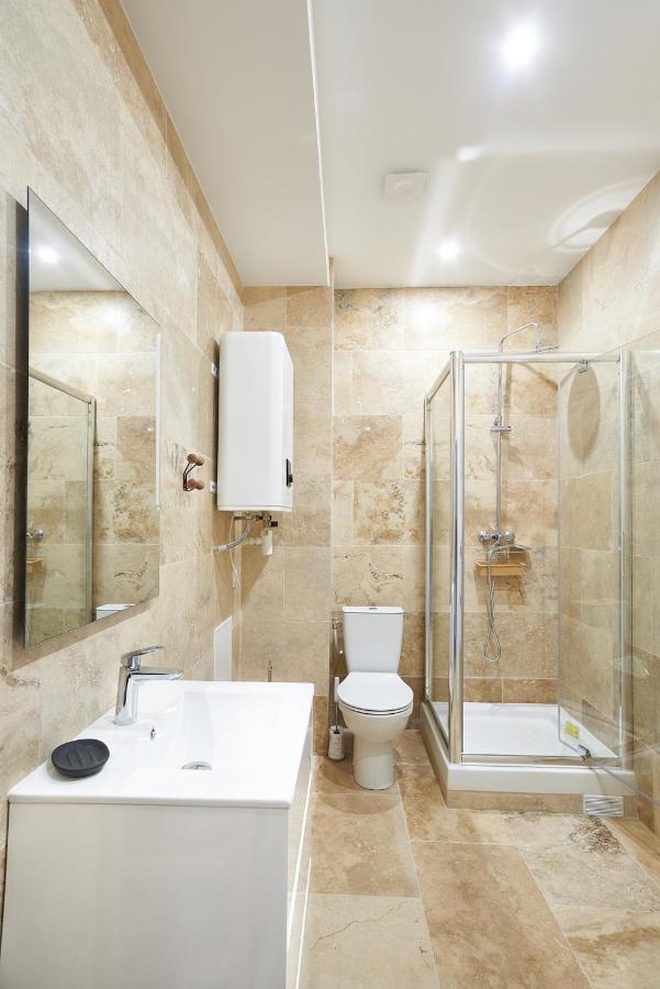 Paul Riquet 1609 Center Residences