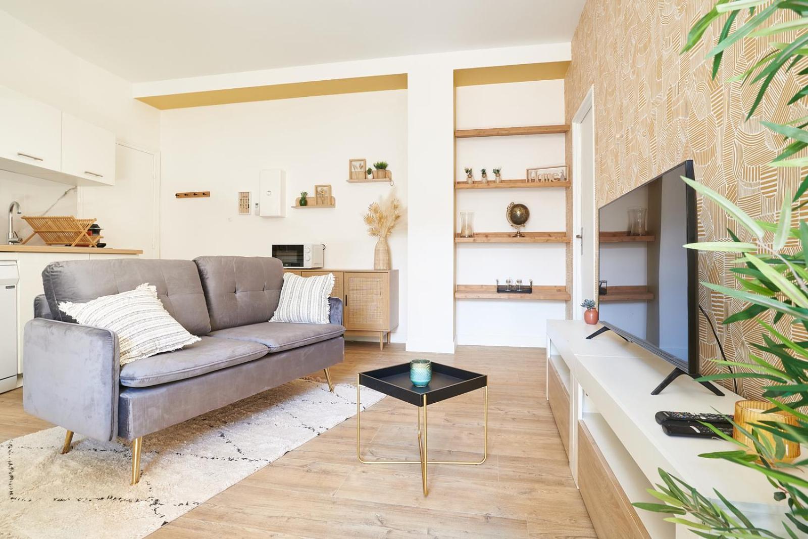 Paul Riquet 1609 Center Residences
